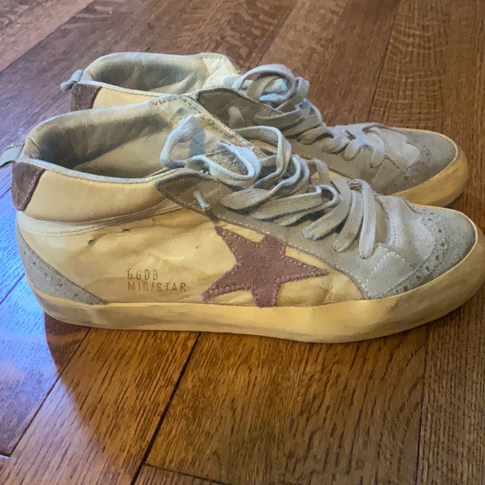 Women’s golden goose midstar grey and light pink.